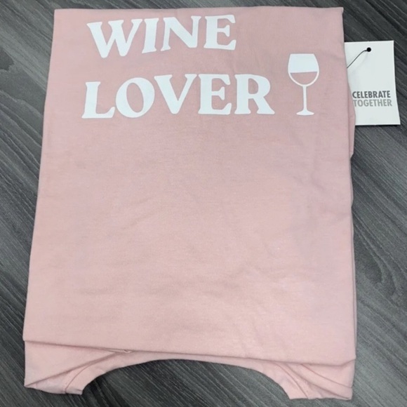 DOG MOTHER WINE LOVER Graphic Tee Size XL Women’s T-shirt Celebrate Together NWT - Picture 5 of 10